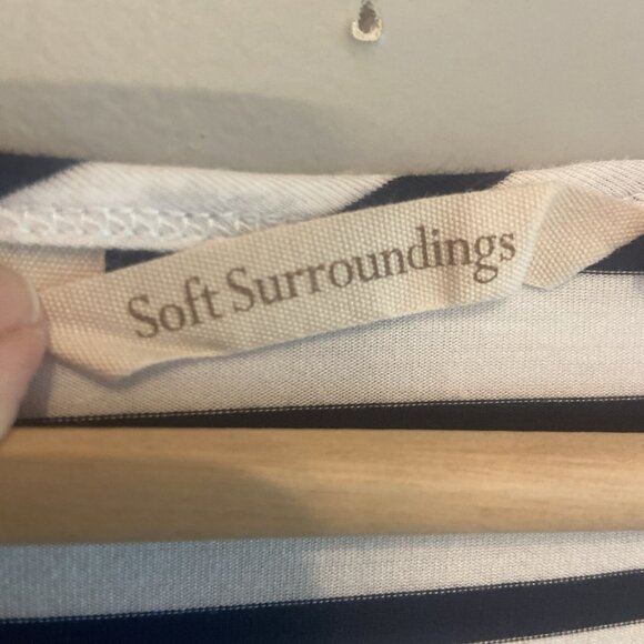 Soft Surroundings Floral Surprise Striped Tunic Top Size L Shirt Tropical Beach - Picture 3 of 7